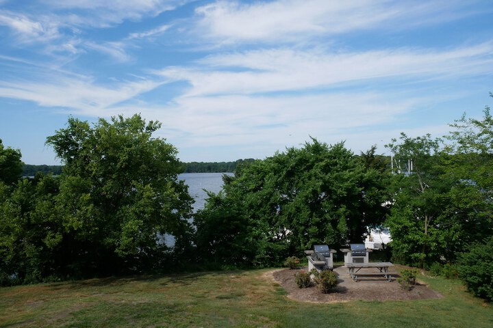 The Lodge at Great Oak Landing
