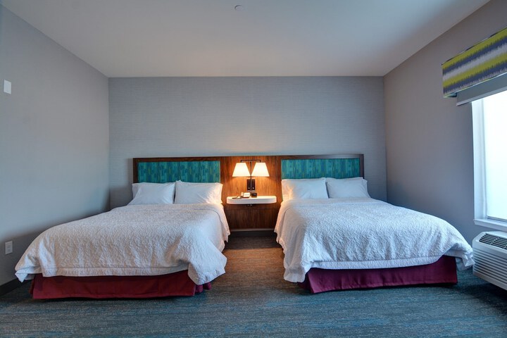 Room 35 of 47