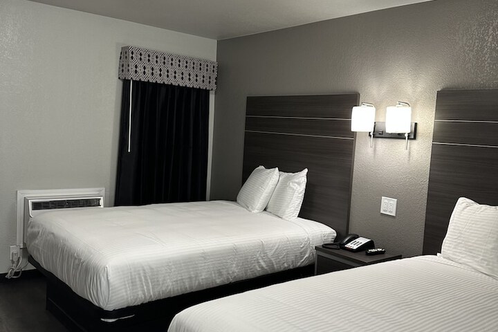 Room 16 of 22