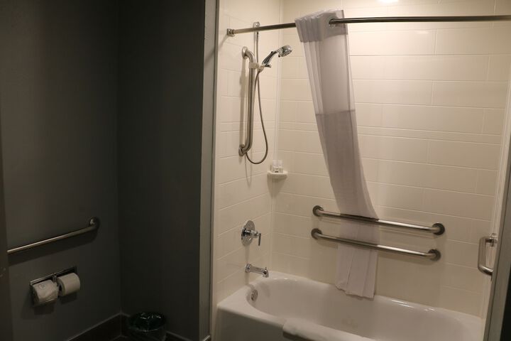 La Quinta Inn & Suites by Wyndham Chicago Gurnee