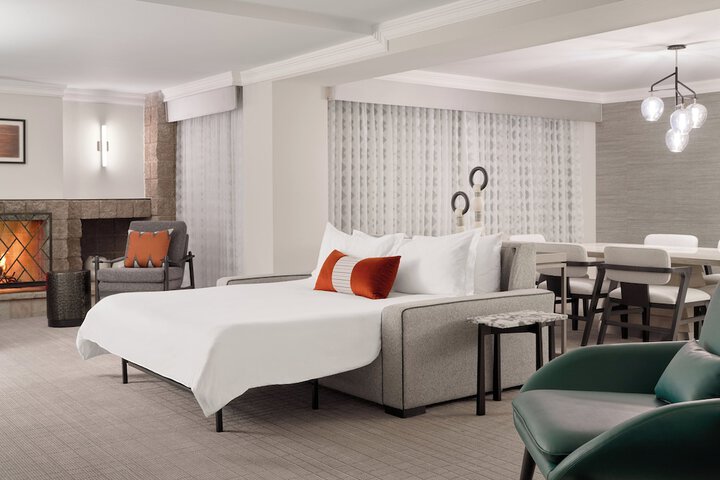 Loews Ventana Canyon Resort