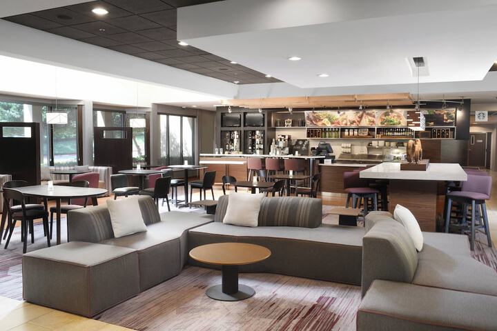 Hotel Interior 10 of 33