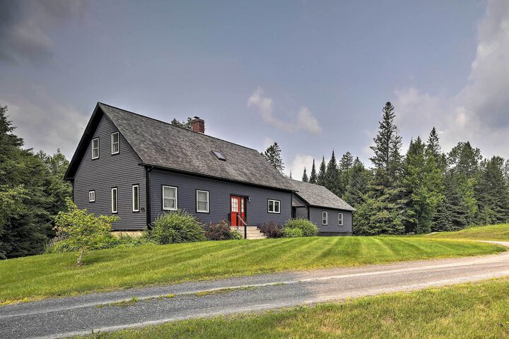 Darling Hill Home on Kingdom Trails-near Burke Mtn