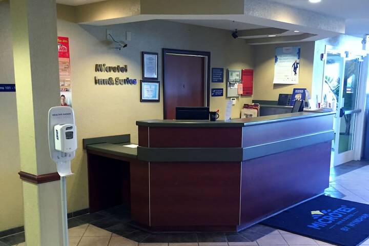 Microtel Inn & Suites by Wyndham Beckley East