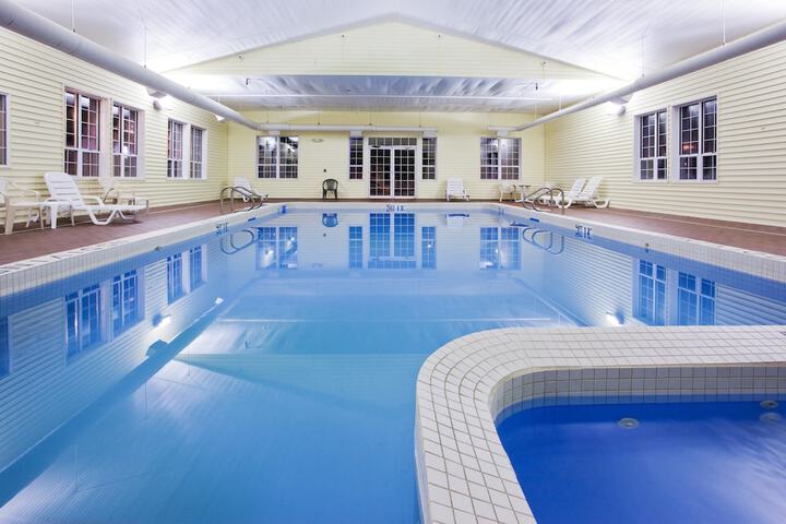 Pool 6 of 25