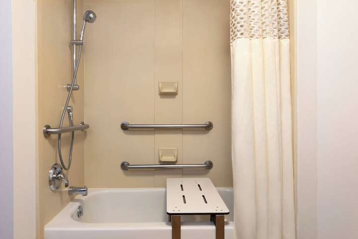 Summit Suites