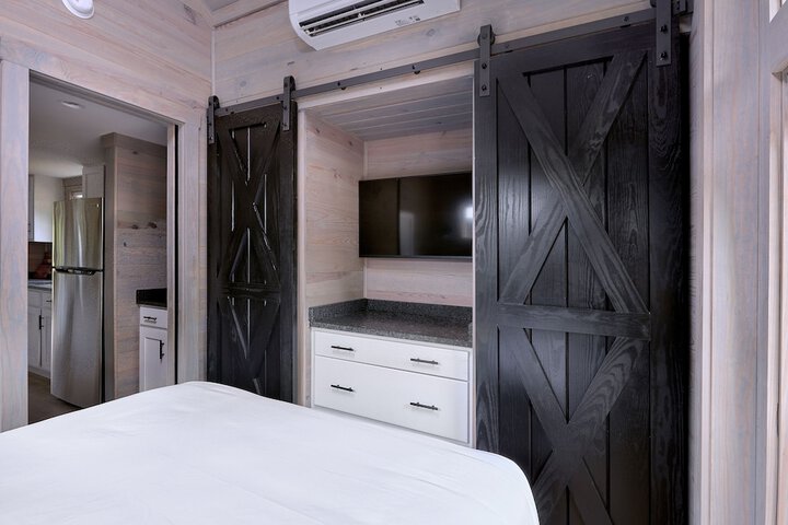 Asheville River Cabins