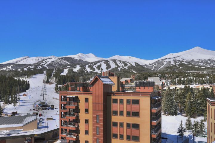 Village at Breckenridge a Vail Resorts Property
