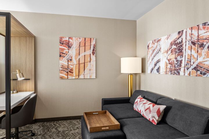 Room 14 of 26