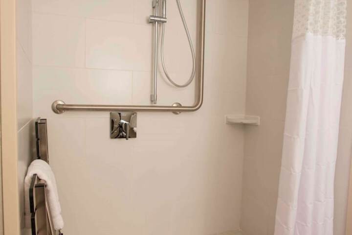 Hampton Inn & Suites by Hilton Thunder Bay