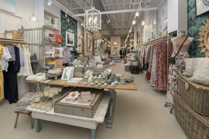 Gift Shop 132 of 138