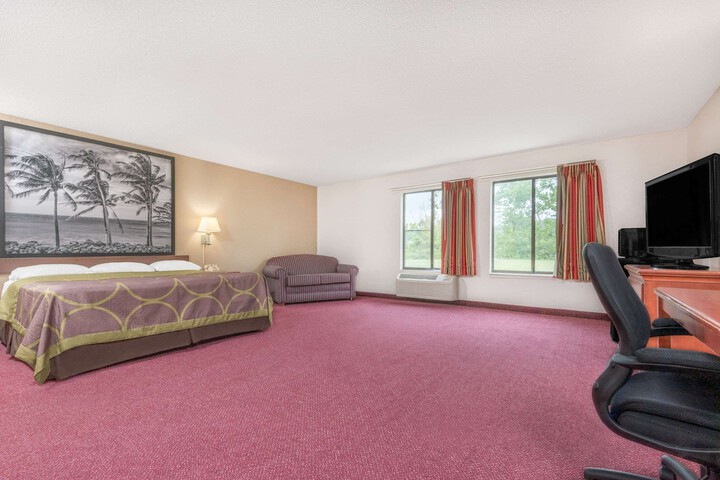 Room 10 of 15