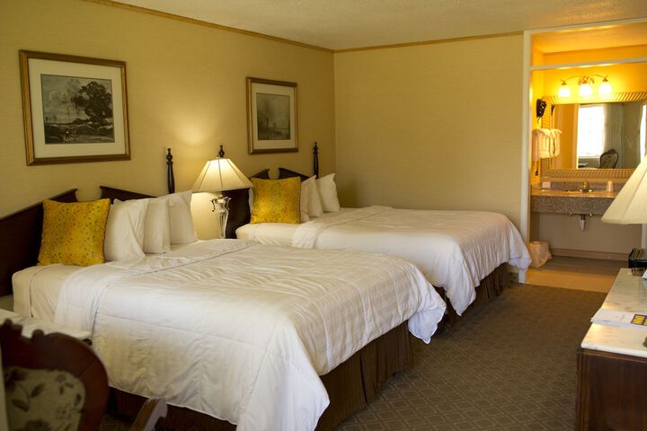 Room 10 of 24