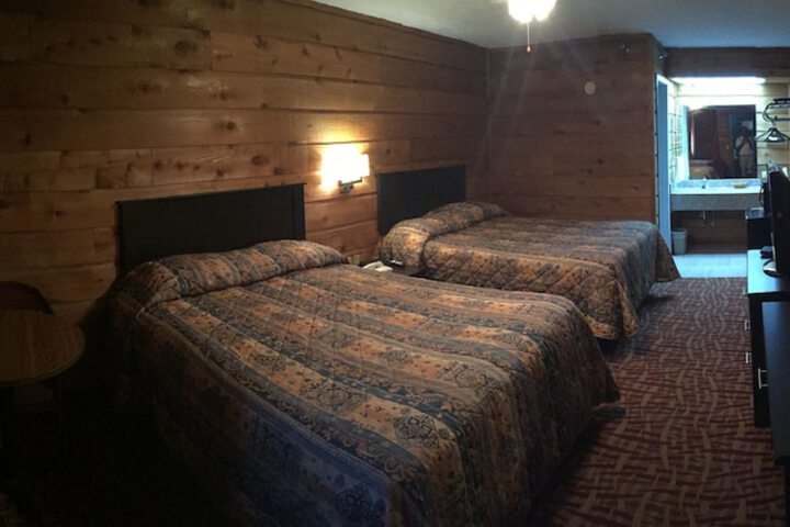Room 21 of 31