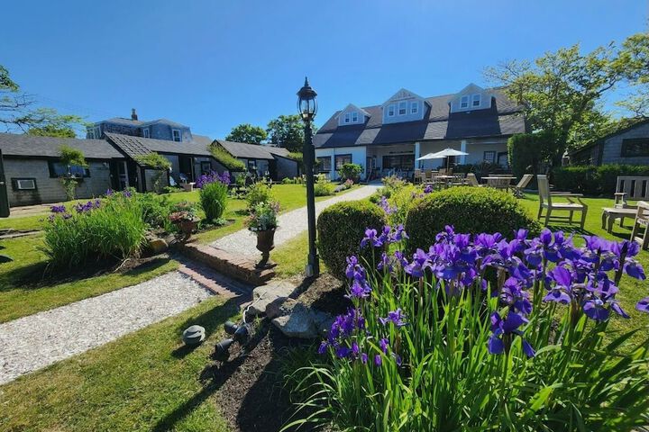 Summer House Hotel