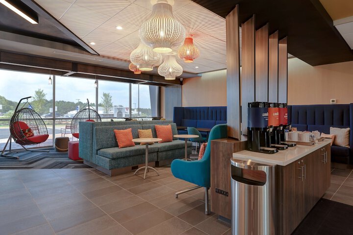 Hotel Interior 14 of 52