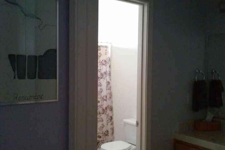 Room 32 of 85