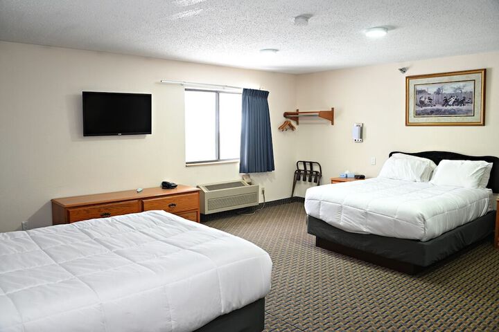 Room 18 of 25