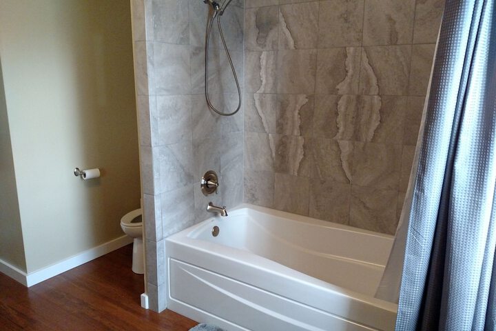 Friday Harbor Grand B & B