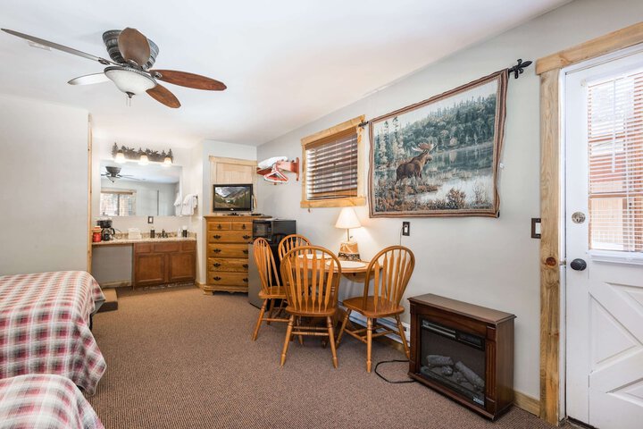 Room 70 of 120