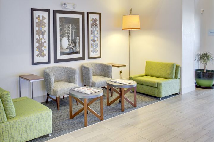 Holiday Inn Express & Suites Chickasha by IHG