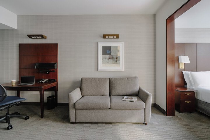 Room 44 of 62