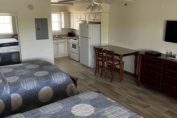Shore Stay Suites