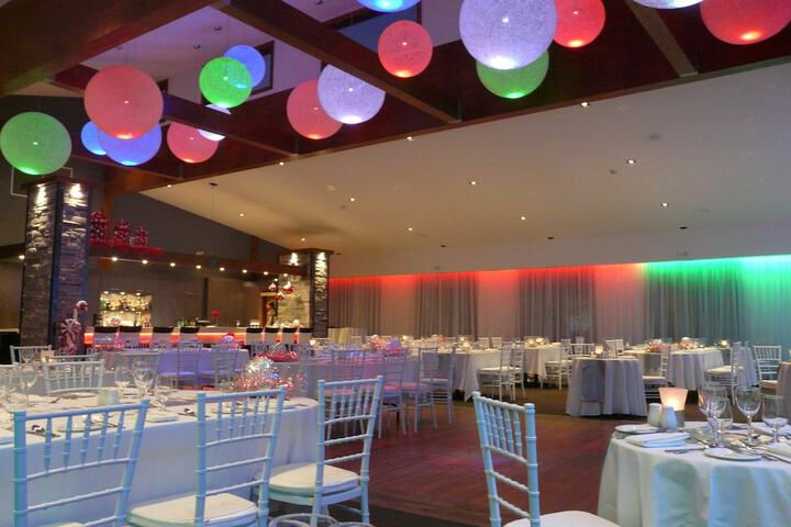 Ballroom/Hall 56 of 81