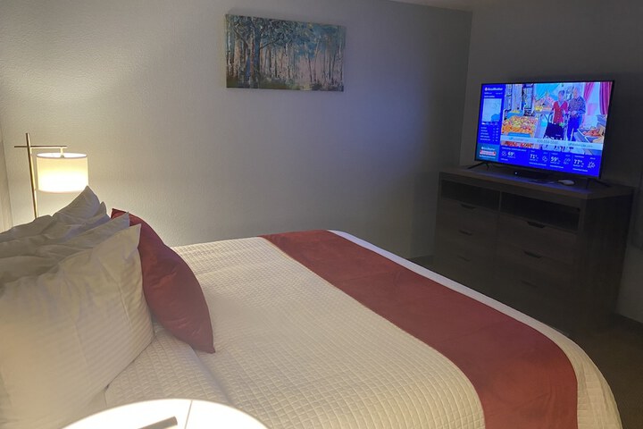 Room 28 of 56
