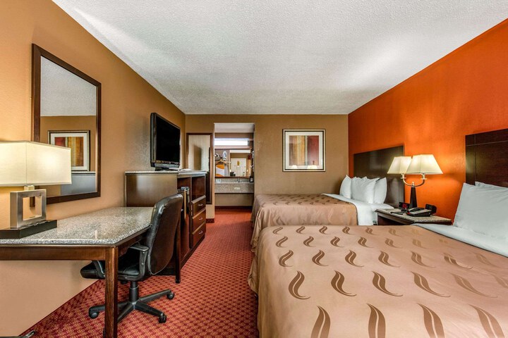 Room 14 of 43