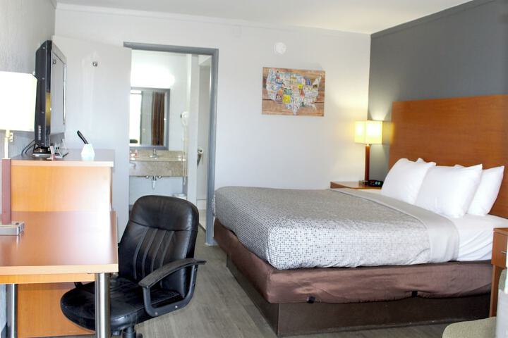 Econo Lodge Franklin South