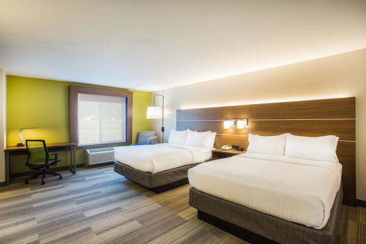 Holiday Inn Express & Suites Cedar City by IHG