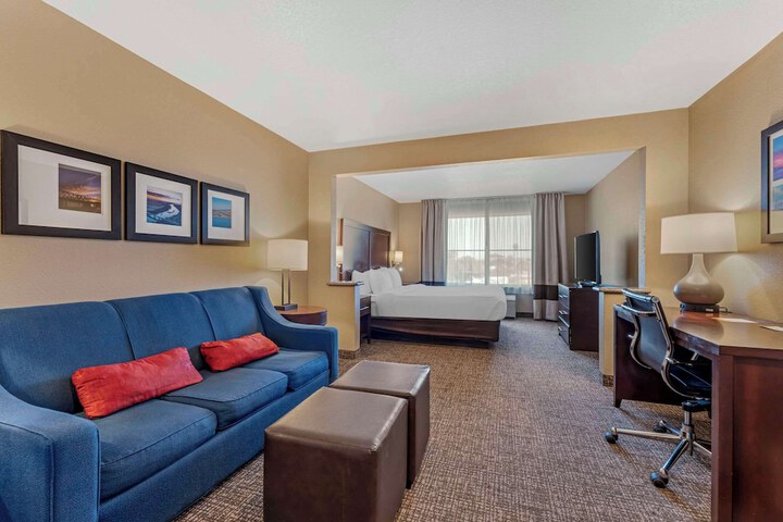 Comfort Inn Lathrop - Stockton Airport