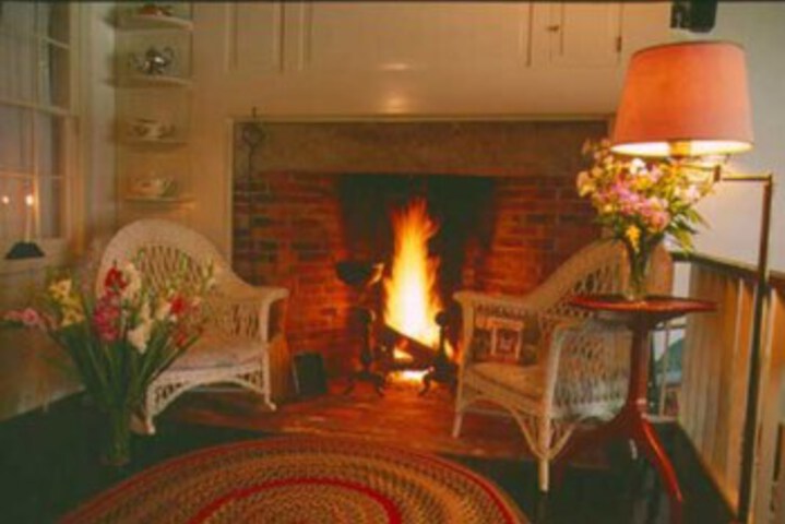 The Tolland Inn