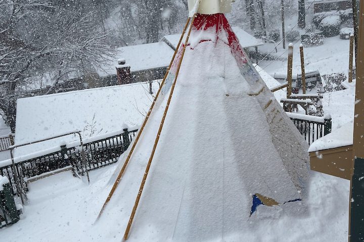 Mountain Aire Cottages Inn & Glamping