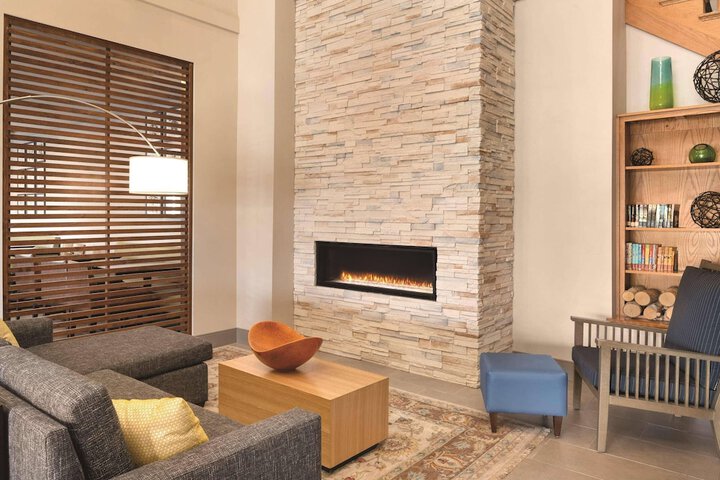 Country Inn & Suites by Radisson Galena, IL