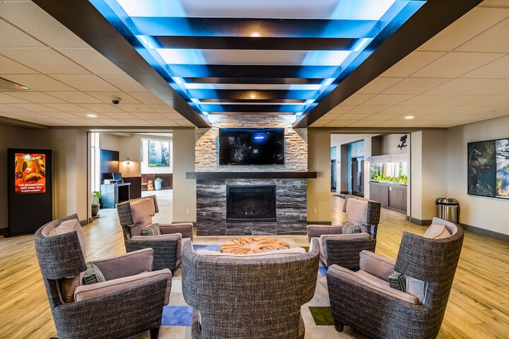 Hotel Interior 5 of 22