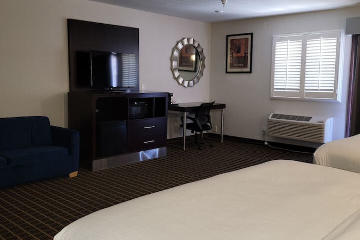 Room 37 of 42