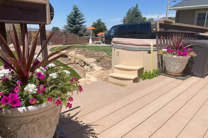 Tacit Shadow Resort Paradise Deluxe Suite Gym, Coffee Bar, Hot-Tub, Free Laundry, Food Available