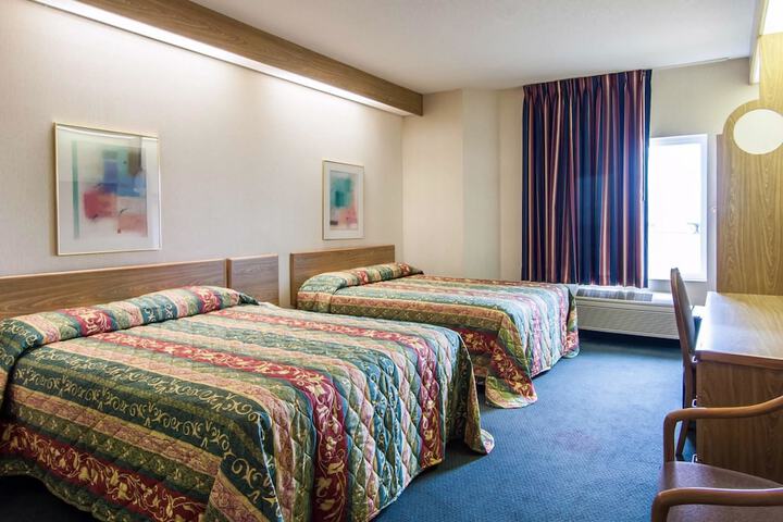 Room 15 of 24