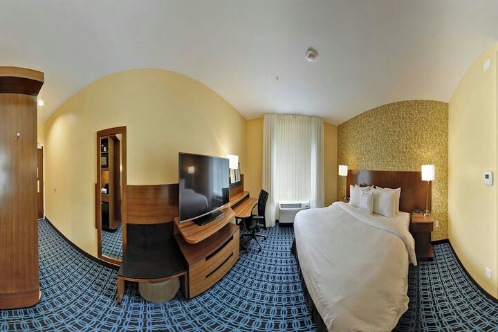Room 21 of 48