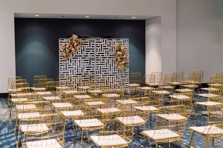 Ballroom/Hall 133 of 146