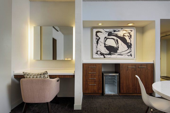 Renaissance Palm Springs Hotel