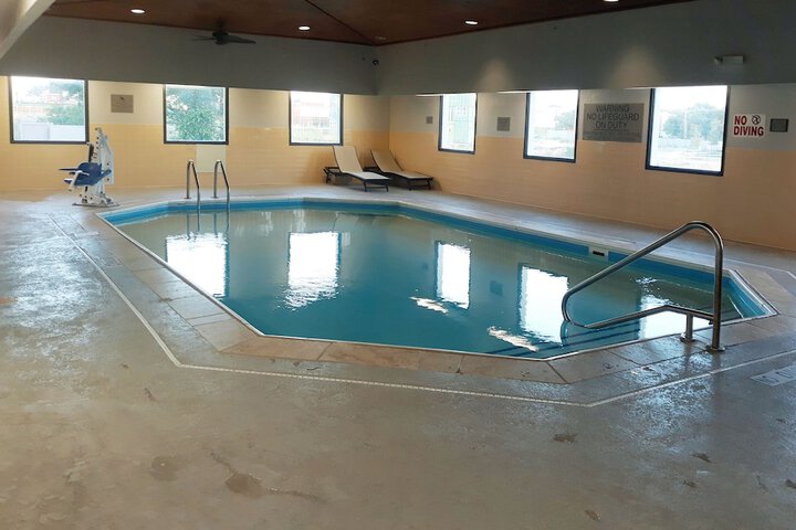 Pool 7 of 34