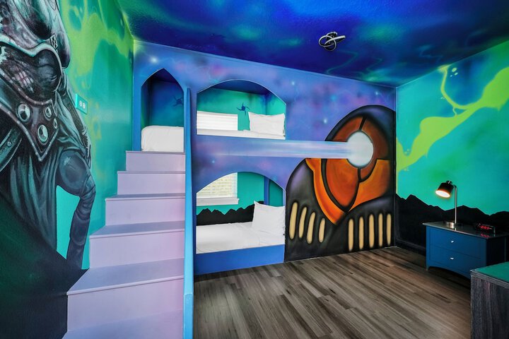 Encore Resort and Water Park at Reunion by Rentyl