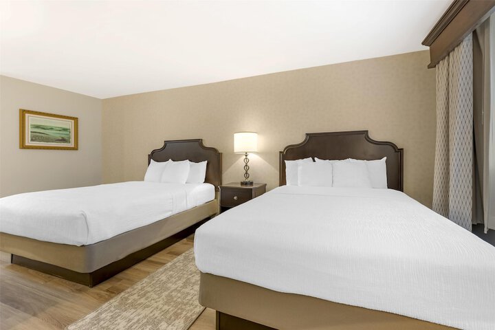 Best Western Plus Vineyard Inn & Suites