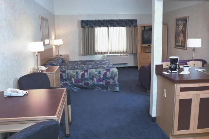 CONCORDE INN CLINTON TOWNSHIP