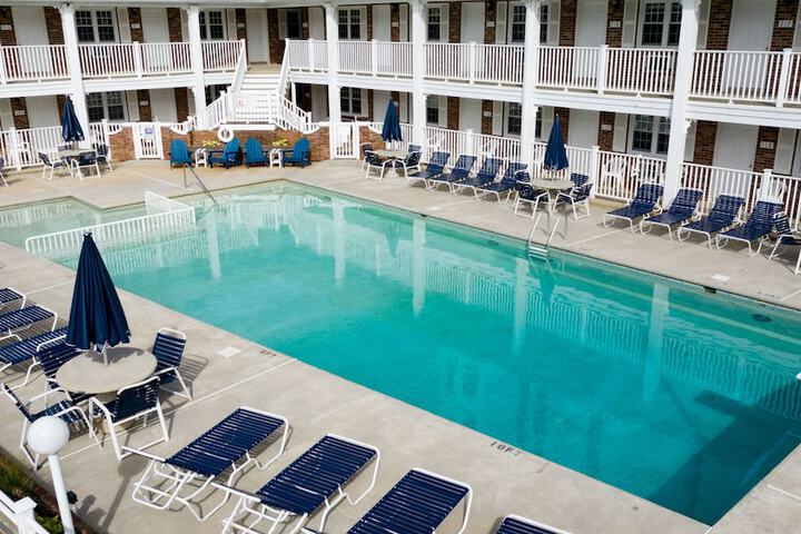 Pool 6 of 36