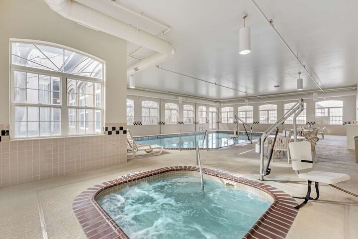 Pool 6 of 37