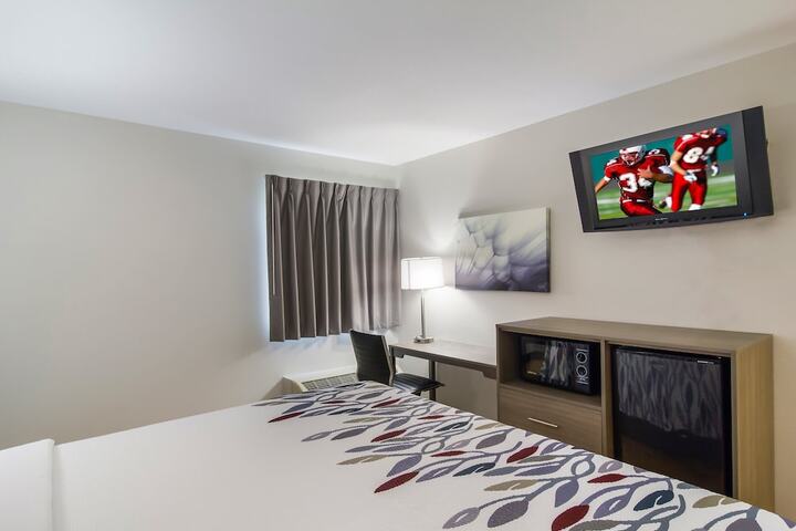 Room 16 of 35